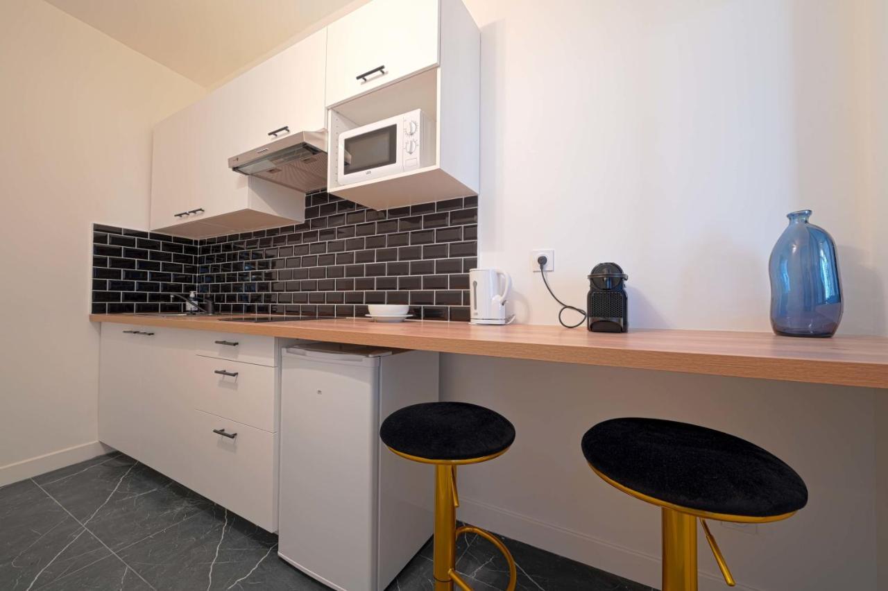 Modern Large Studio Apartment For 3 Paříž Exteriér fotografie