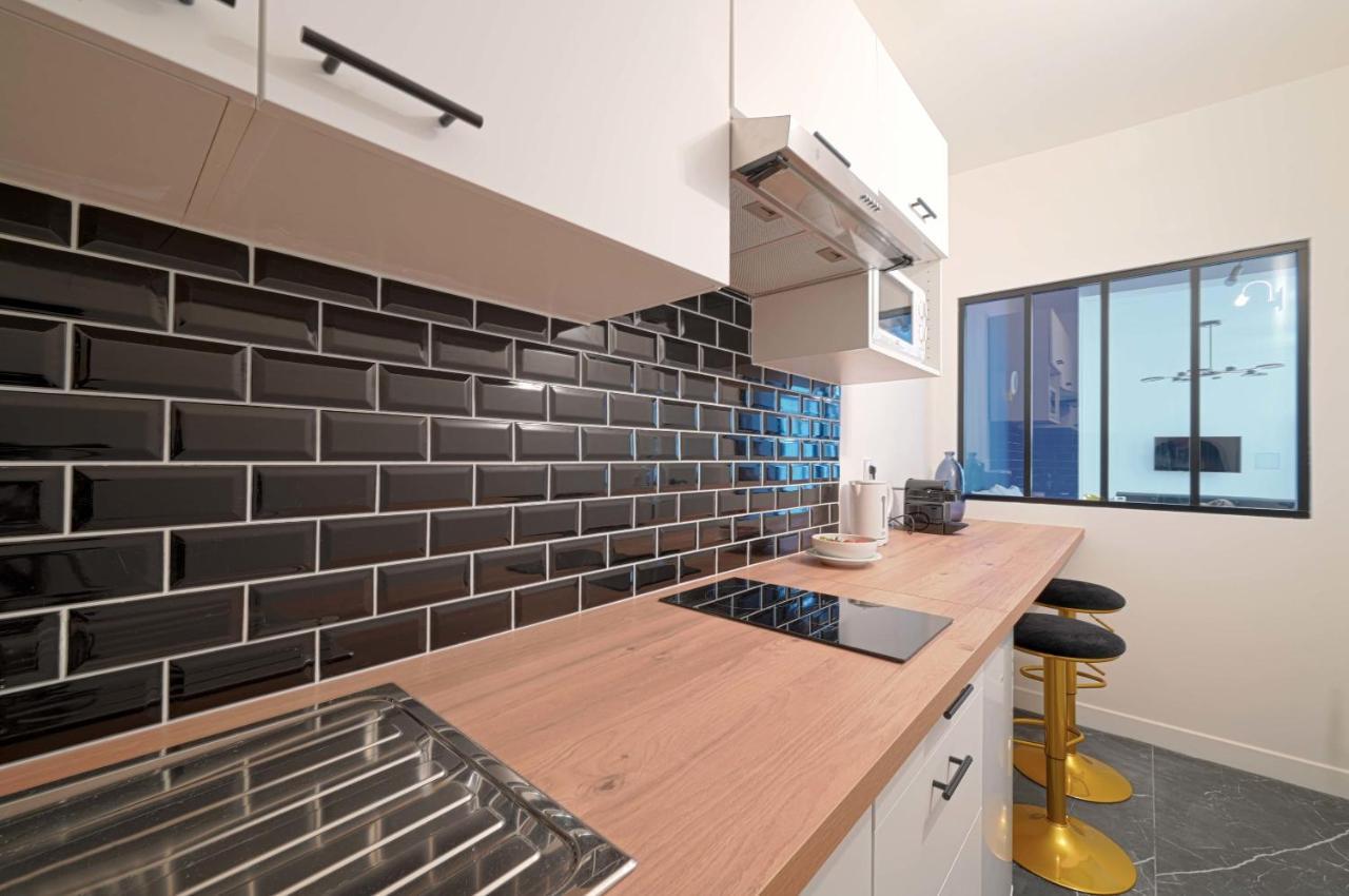 Modern Large Studio Apartment For 3 Paříž Exteriér fotografie